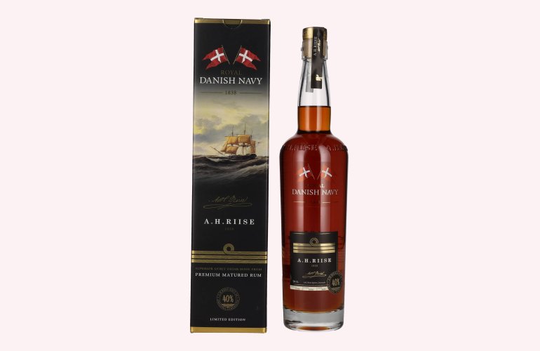 A.H. Riise Royal DANISH NAVY Superior Spirit Drink 40% Vol. 0,7l in Geschenkbox
